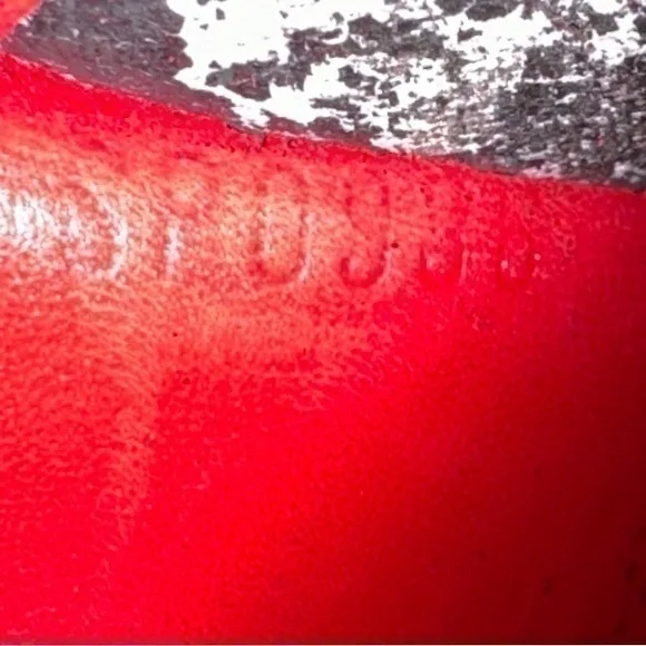 AUTHENTIC Louis Vuitton Marco Wallet. Red.